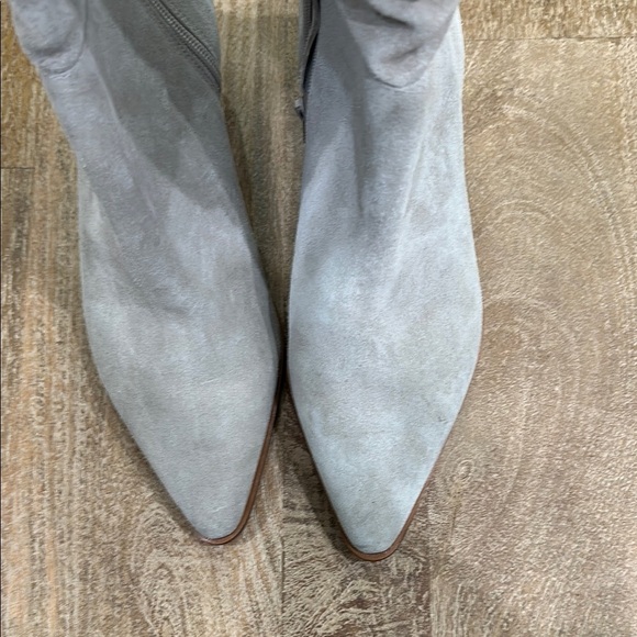 Bernardo Suede Slouchy Knee Boots 8 - Picture 4 of 9